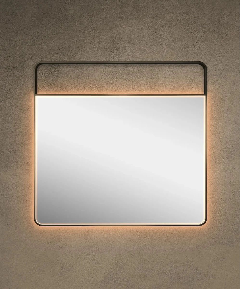 BE2018 Lighted Mirror