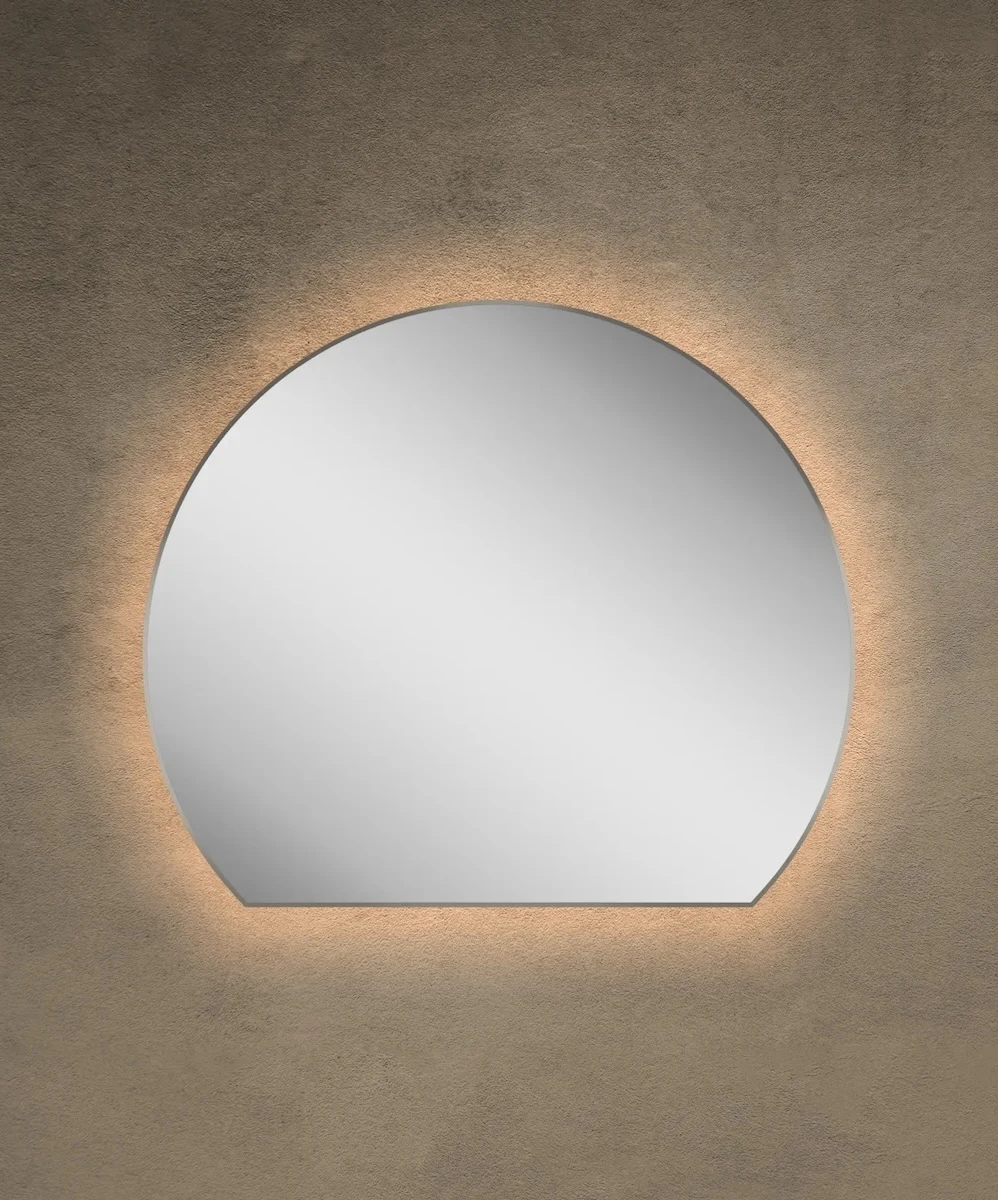 BE2019 Lighted Mirror-Front